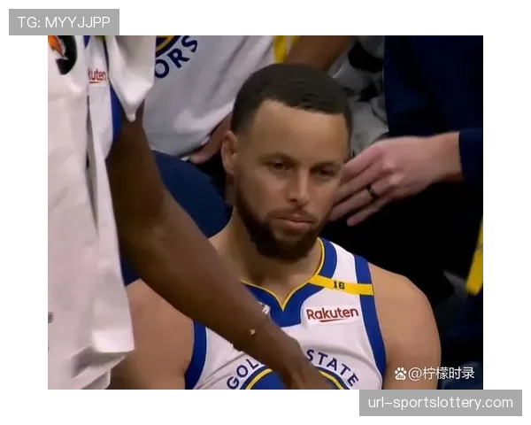 库里因脚踝轻微扭伤将缺席未来两场客场比赛